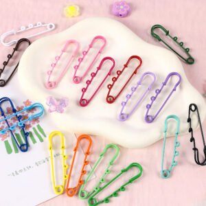 Colorful DIY Safety Pin Charm Holder for Ita BagColorful DIY Safety Pin Charm Holder for Ita Bag