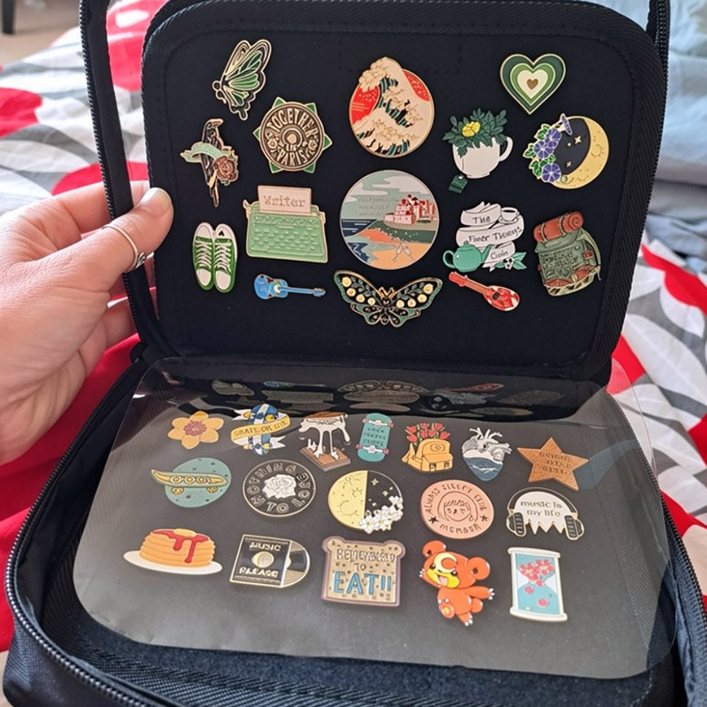 Pin Bag Enamel Badge Display Storage Book Case