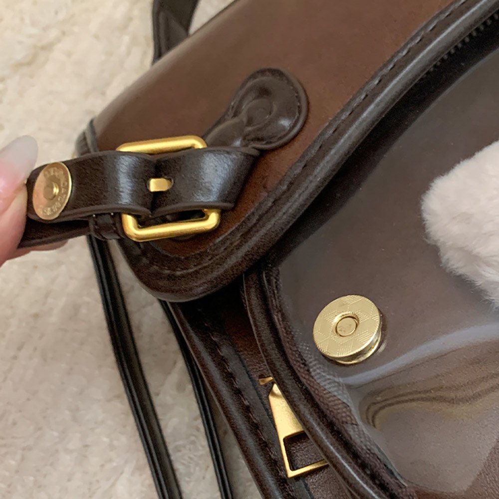 Ita Bag Mini Fake Leather Cute Pin Display
